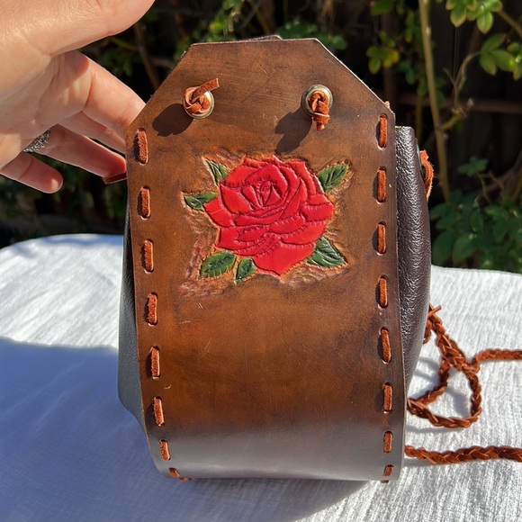 Leather Eagle bag. 🦅 - Picture 4 of 16